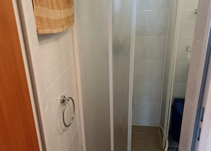 Rainbow Luci ساني بيتش