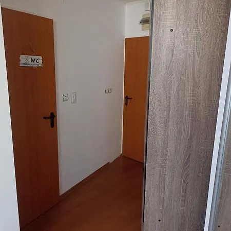 Apartman Rainbow Luci Napospart